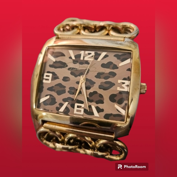 Watch -Thick Wide Link Animal Print Watch..New Battery - Picture 6 of 14